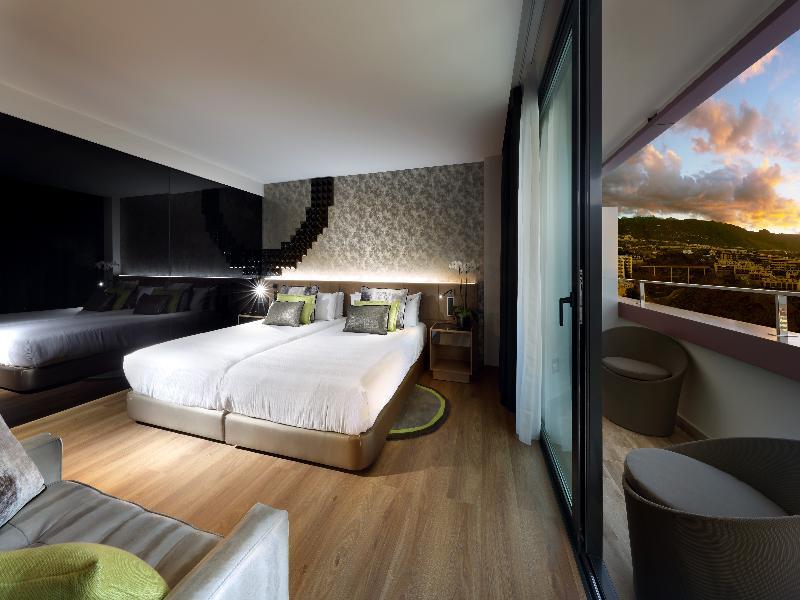 Superior, King and Twin Beds