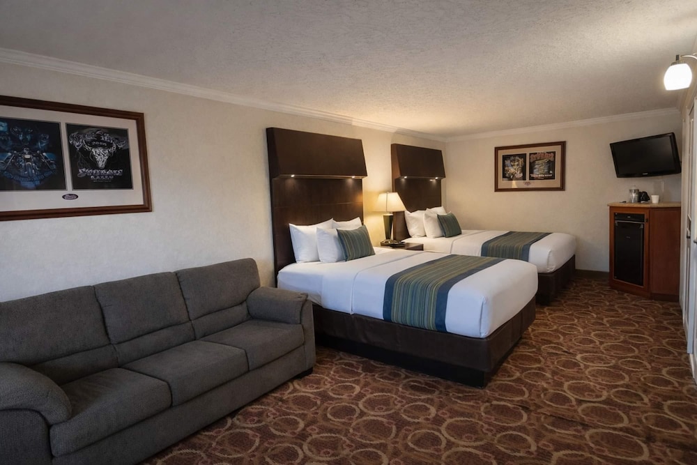Sturgis Lodge & Suites, Travelodge by Wyndham 14/36