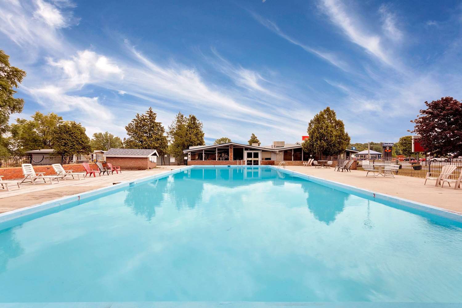 Ramada by Wyndham 1000 Islands/Gananoque 28/38