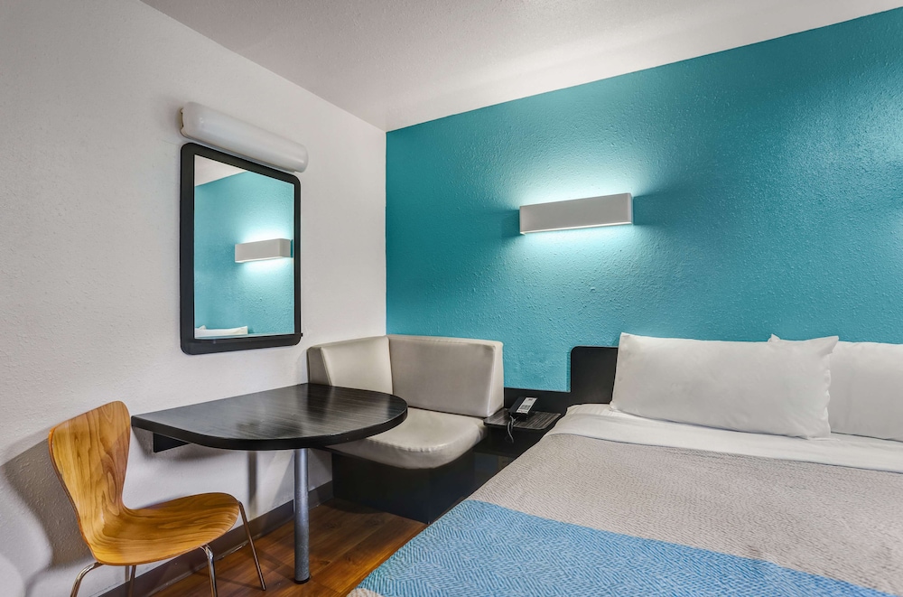 Motel6 Napa, CA 29/43