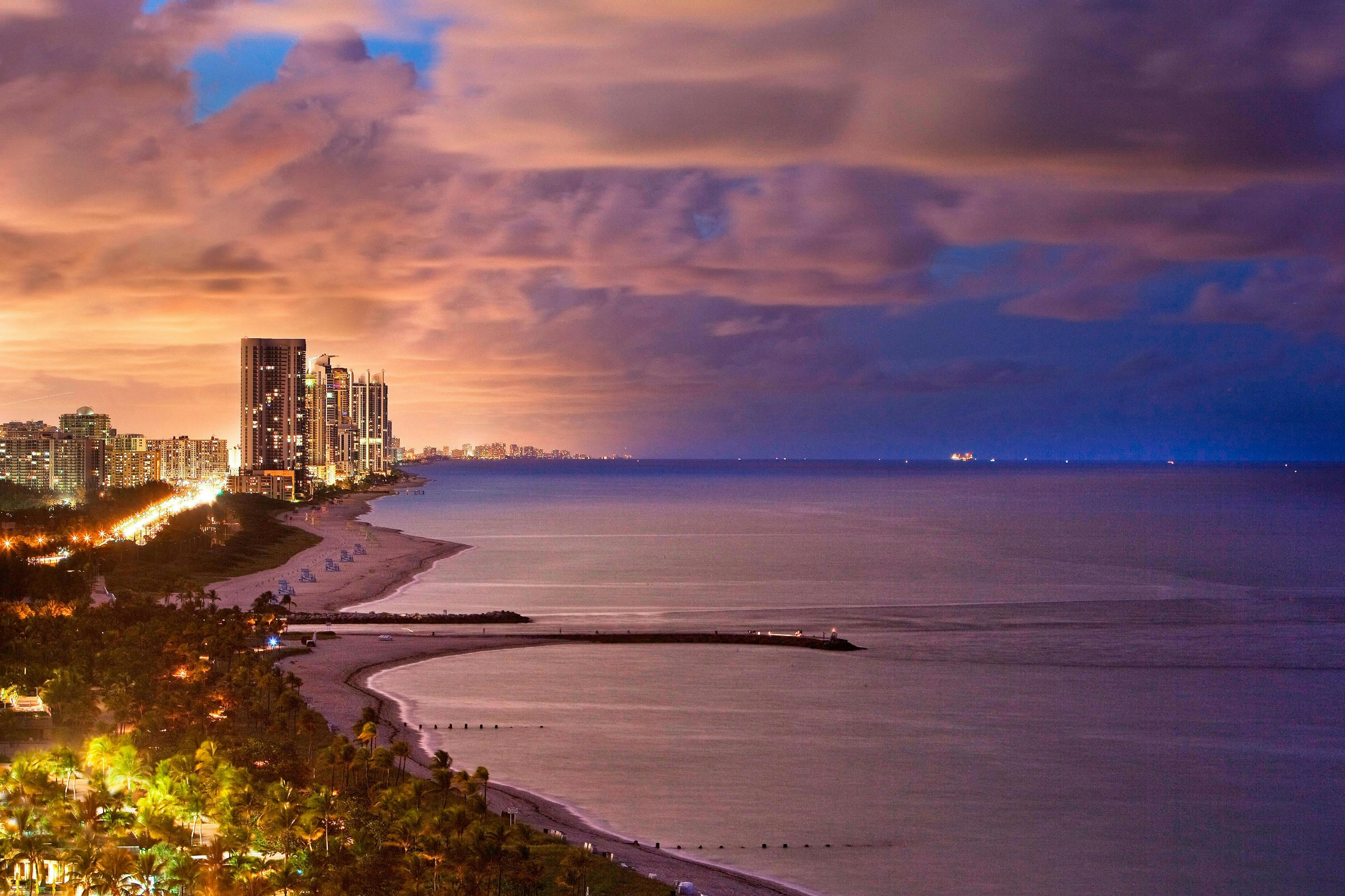 The St. Regis Bal Harbour Resort 34/42