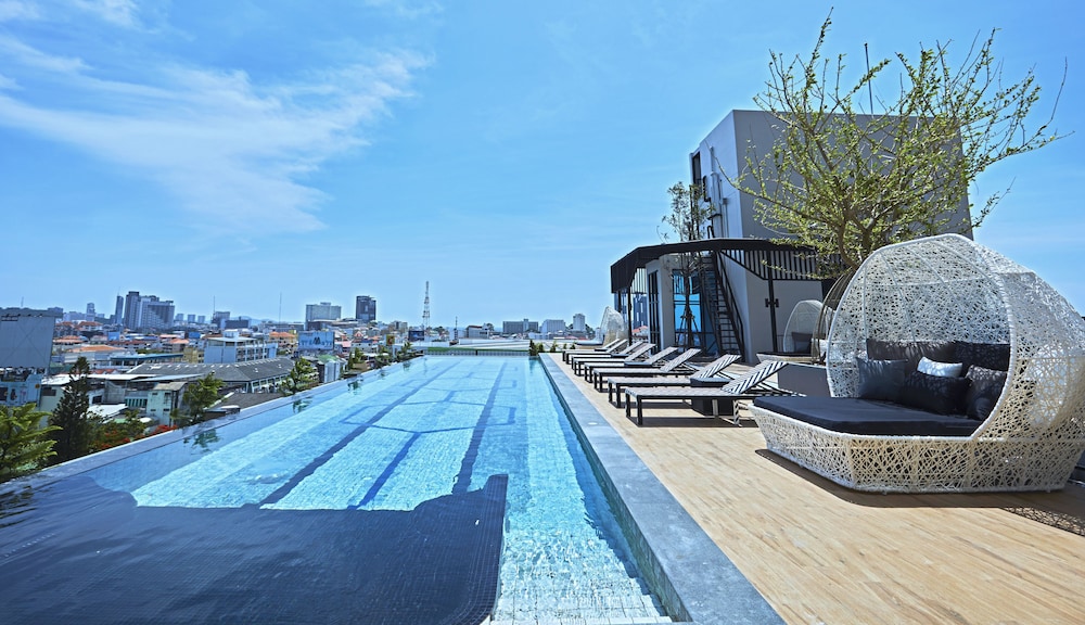 Chezzotel Pattaya 69/73