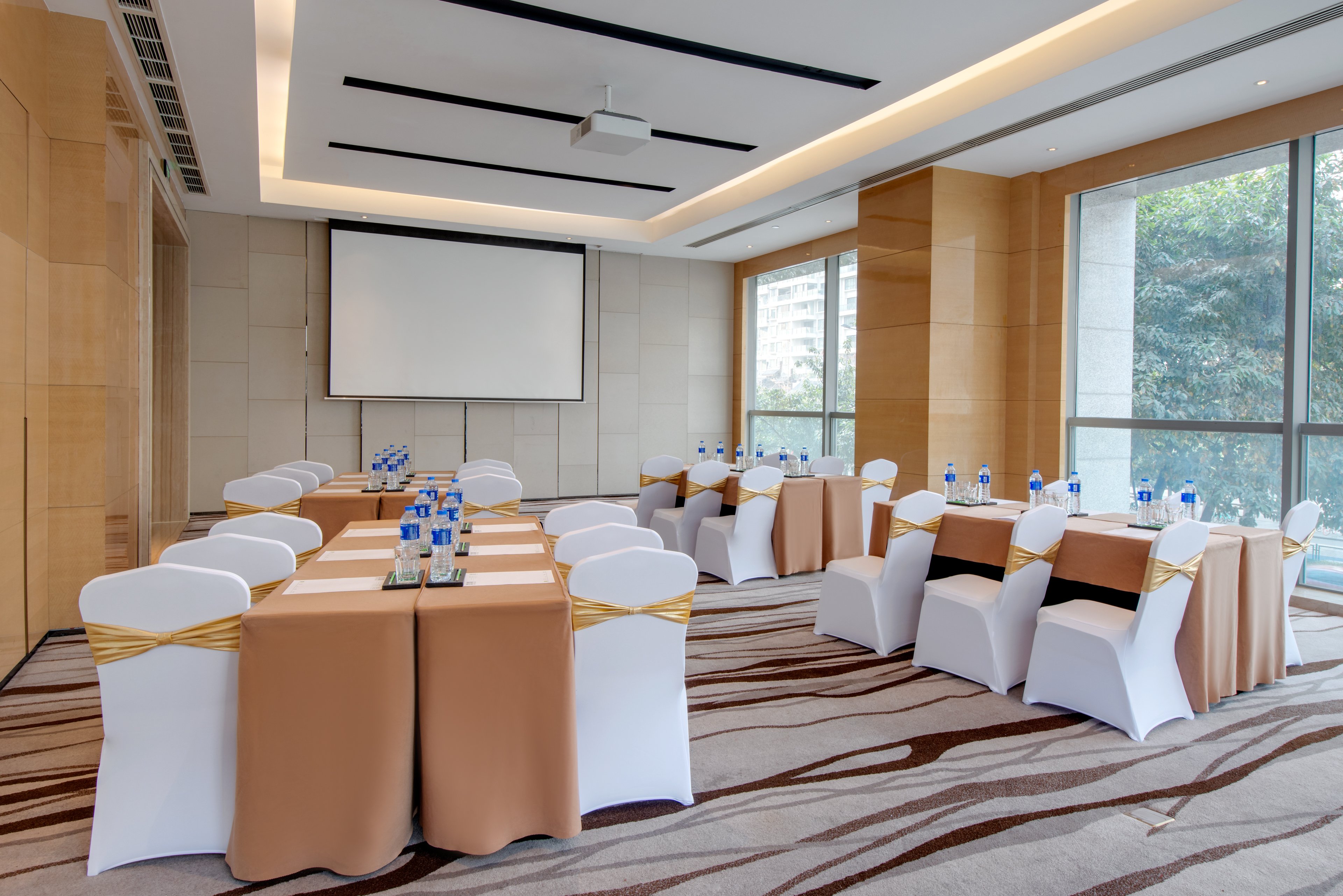 Holiday Inn Chengdu Oriental Plaza 39/50