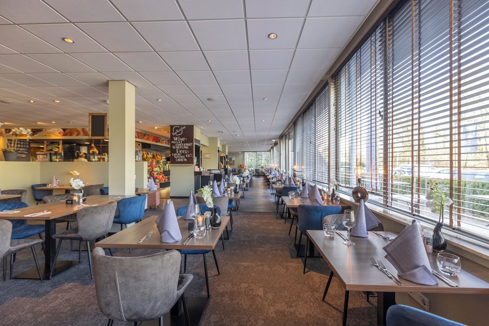 Fletcher Hotel - Restaurant De Zeegser Duinen 51/75