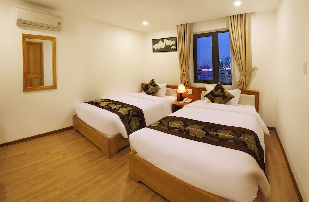 Merry Land Hotel Da Nang 10/29