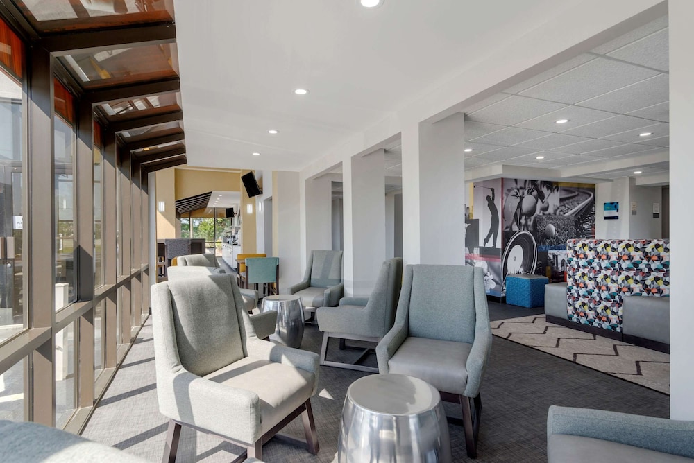 Clarion Pointe McDonough 36/43