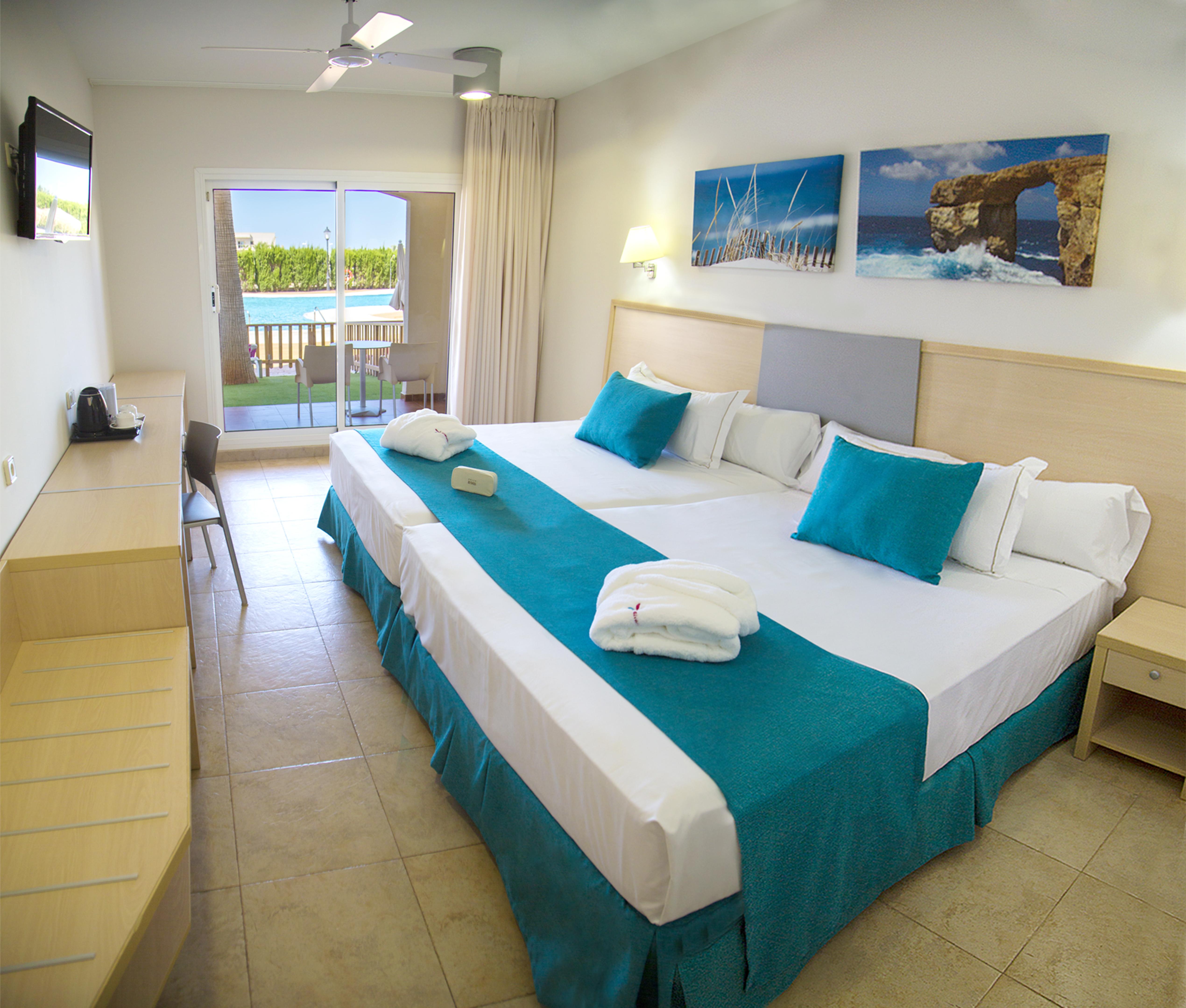 Standard, Double Bed, Balcony or Terrace