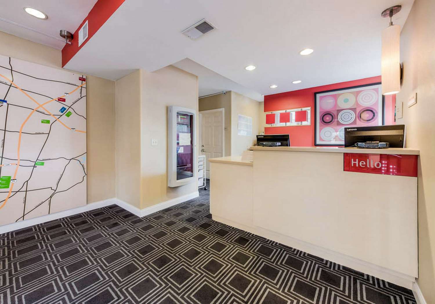Suburban Studios Blue Ash Cincinnati 5/48