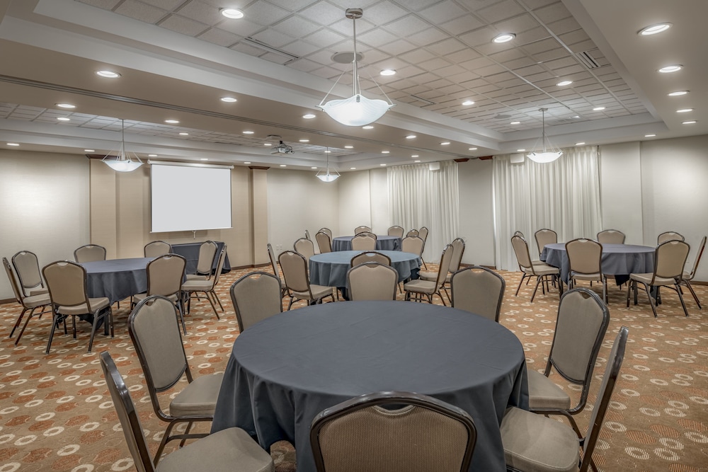 Hyatt Place College Station 63/74