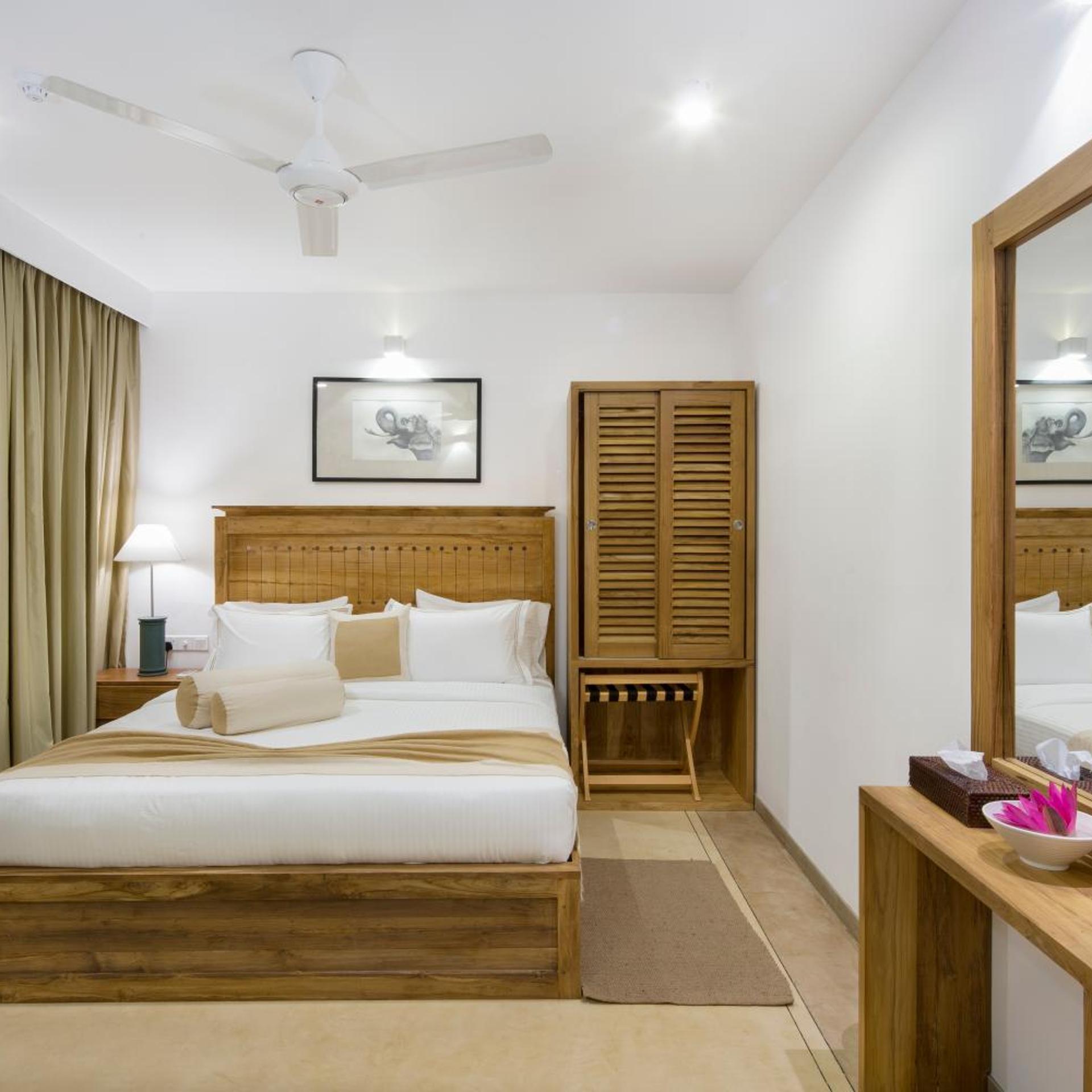 Lucky Elephant Hotel 14/48