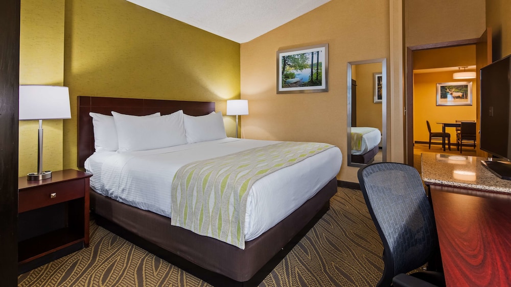 Best Western Gaylord 8/36