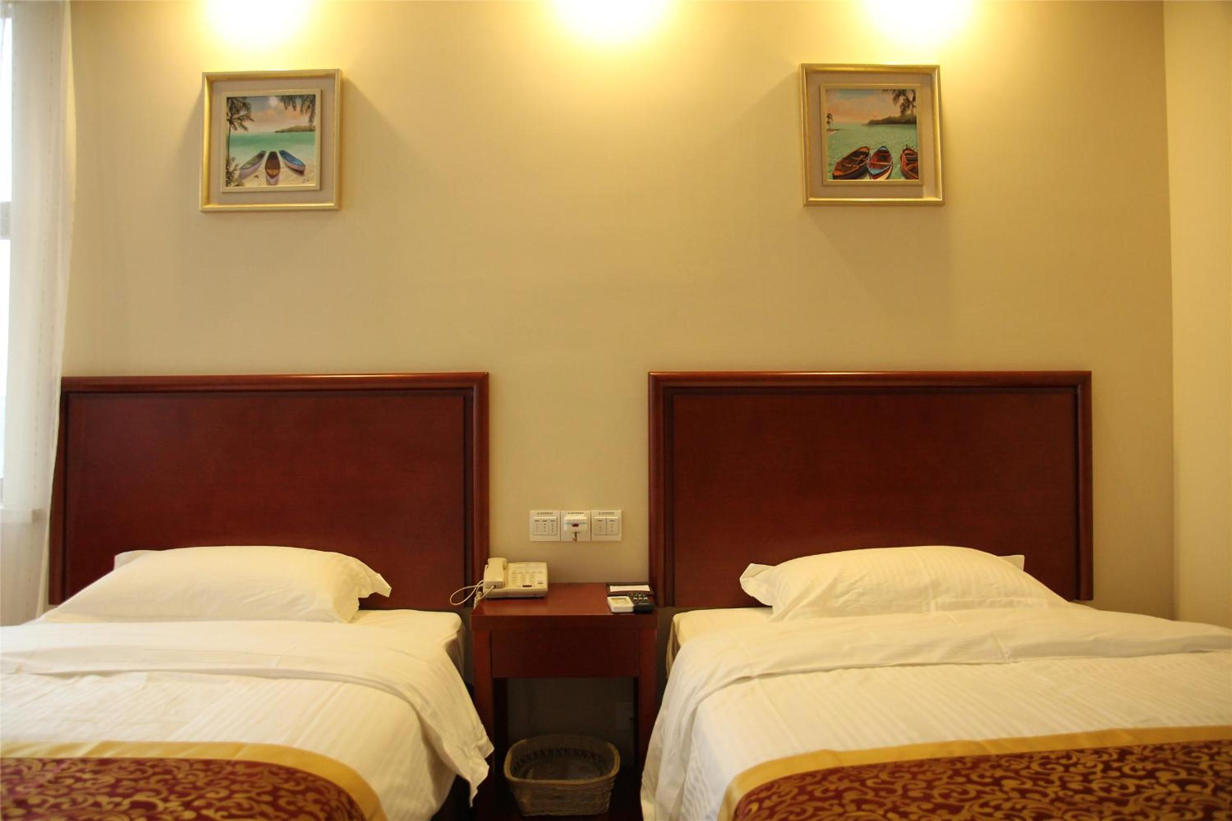 GreenTree Inn Jiangsu Nanjing Maqun Street Communication Technician Insititution Shell Hotel 23/36
