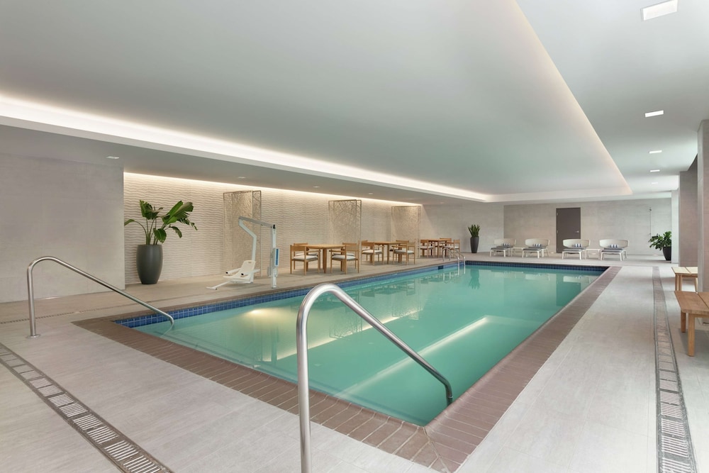 Embassy Suites by Hilton Atlanta Midtown 18/45