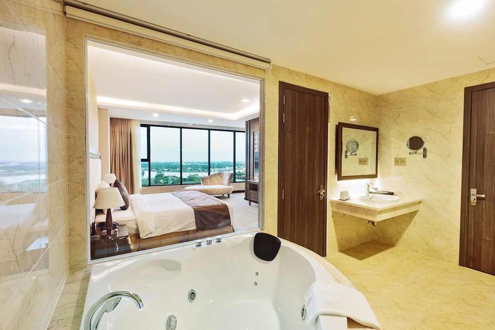 Muong Thanh Luxury Can Tho Hotel 30/68