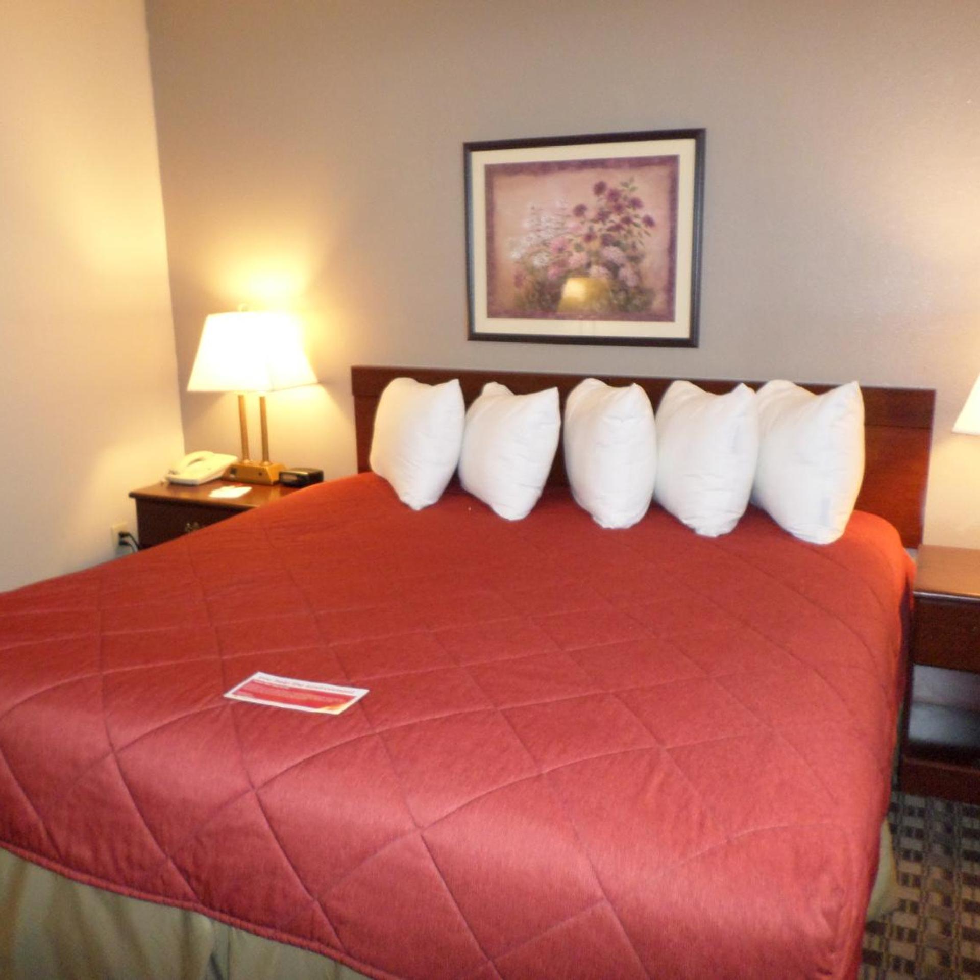 Suite, King Bed, Hot Tub
