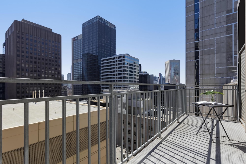 Oaks Melbourne on Collins Suites، ملبورن 44/50