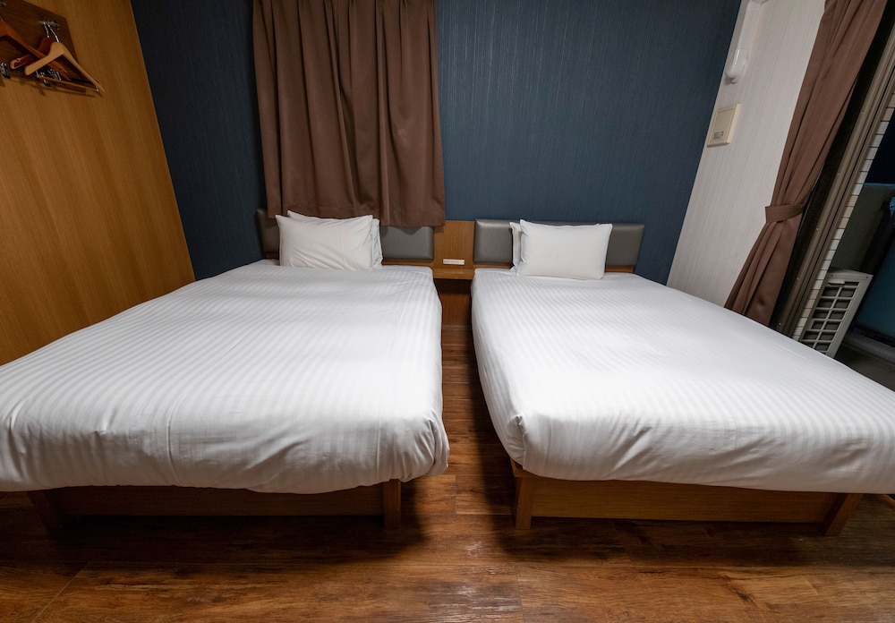Hotel Trad 13/40