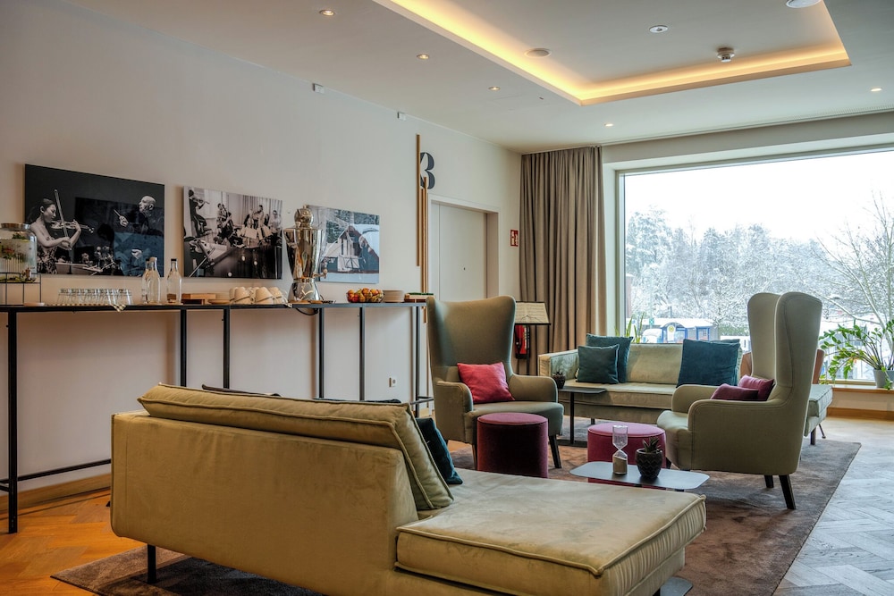 Vienna House MQ Kronberg 30/43