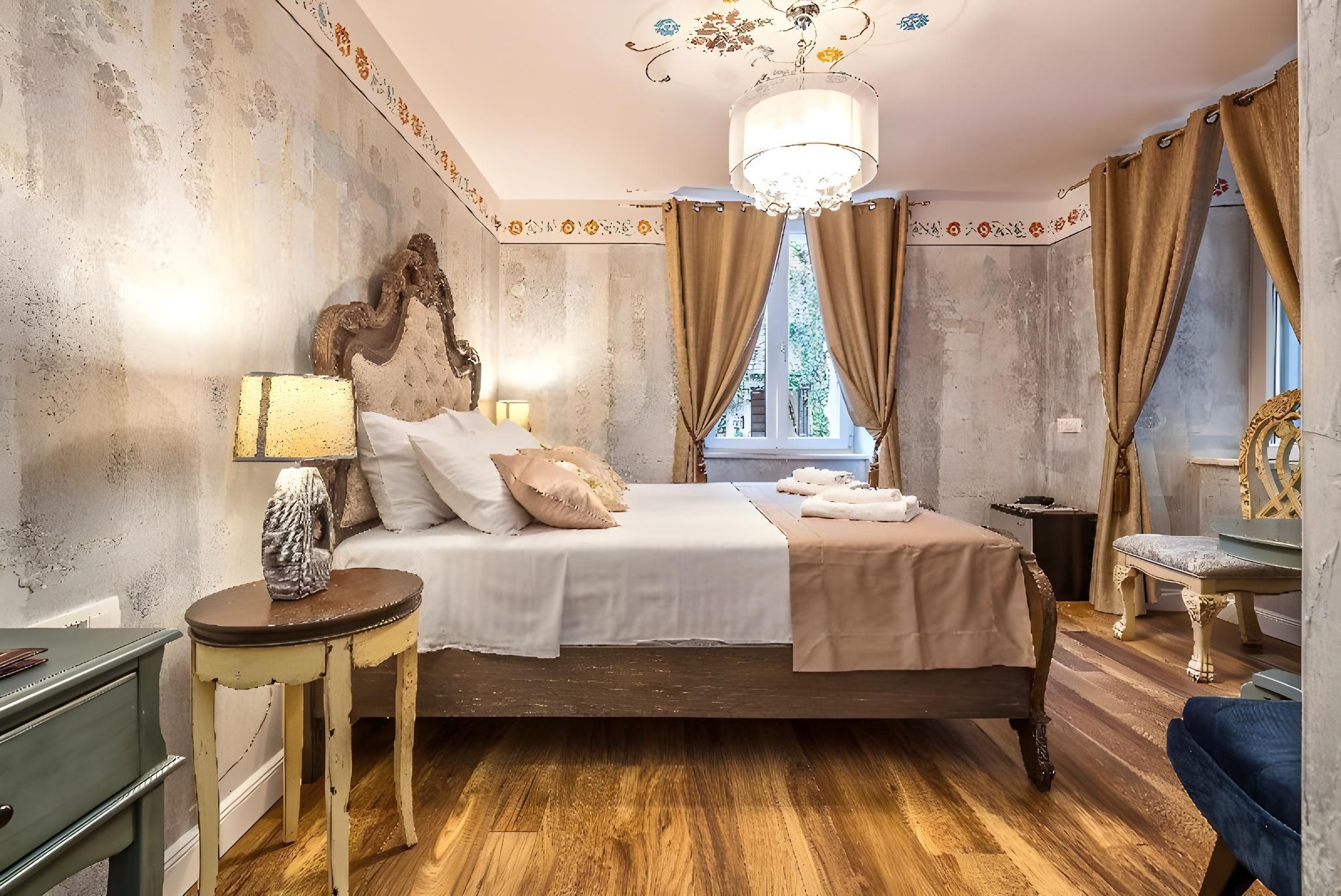 Superior, Single, 2 Double Beds