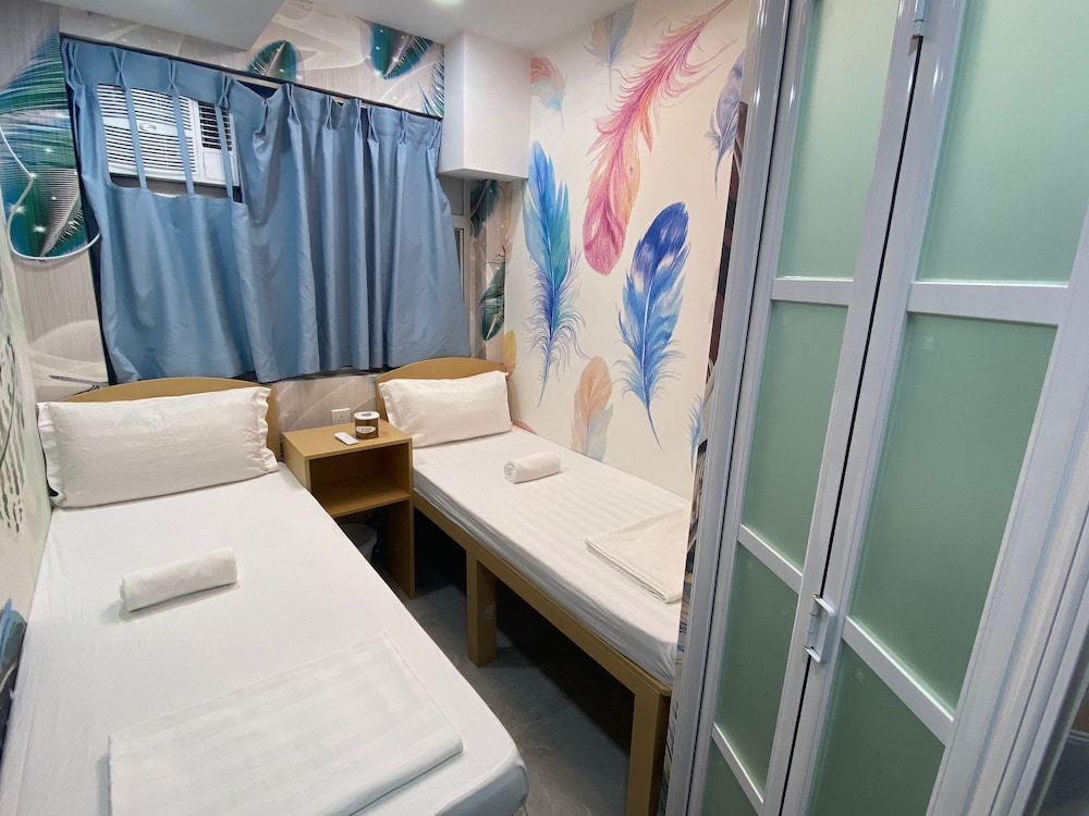 Traveller's Hostel 13/33