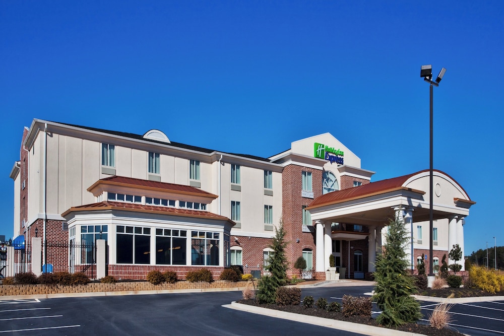 Holiday Inn Express Hotel Suites Bremen 9/66