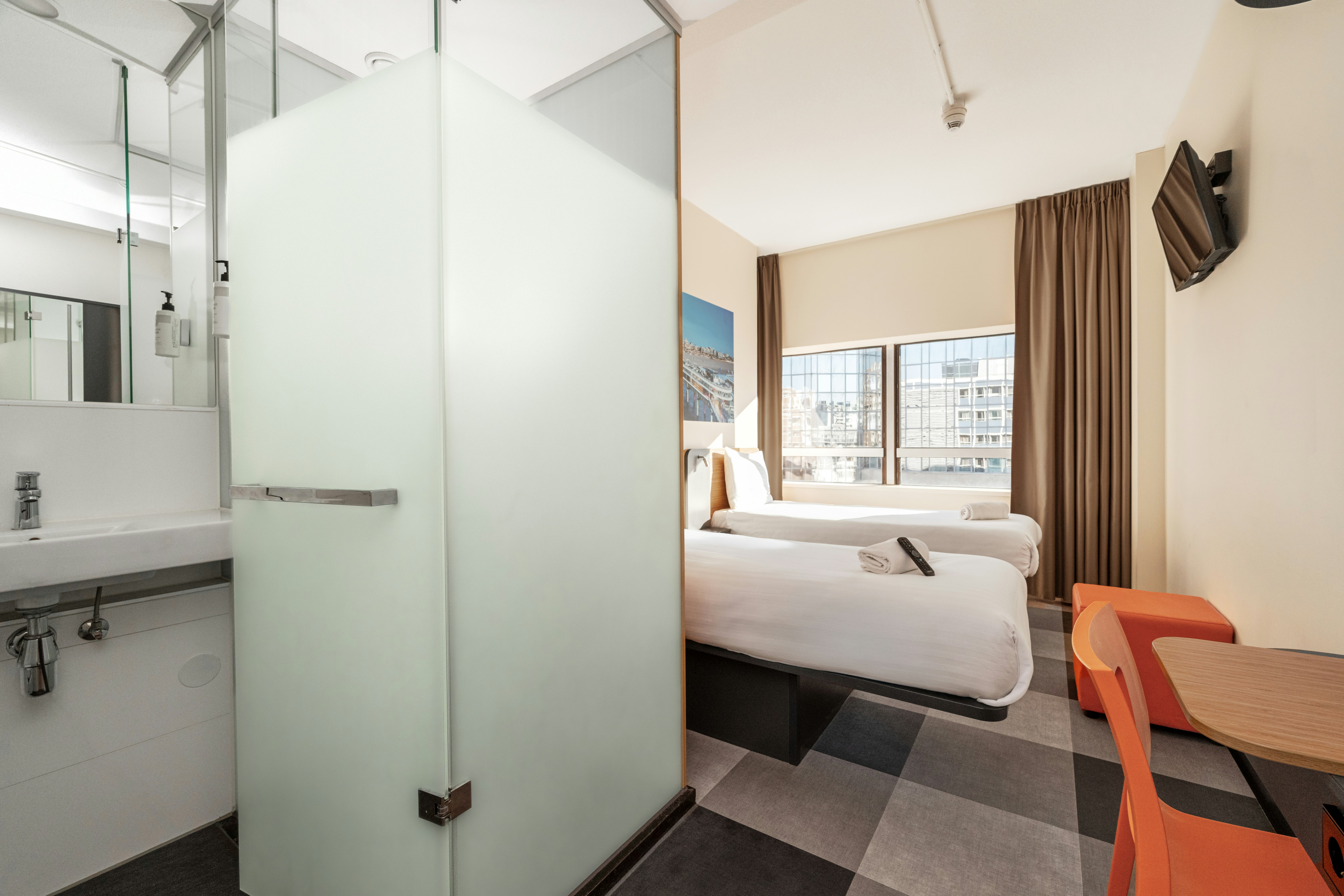 easyHotel The Hague Scheveningen Beach 65/65