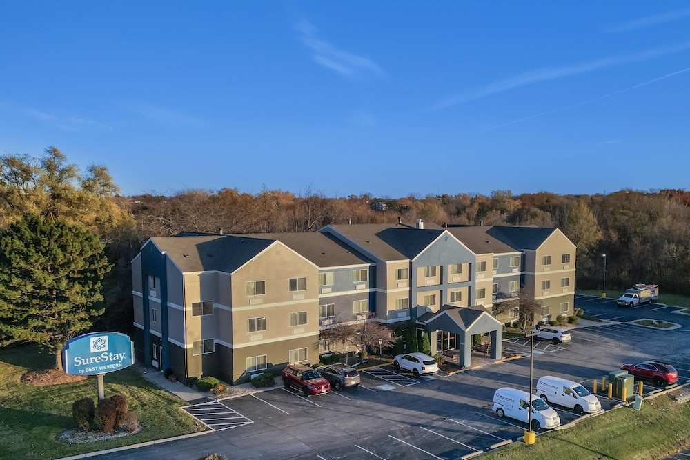 SureStay by Best Western Mount Pleasant Racine 54/61