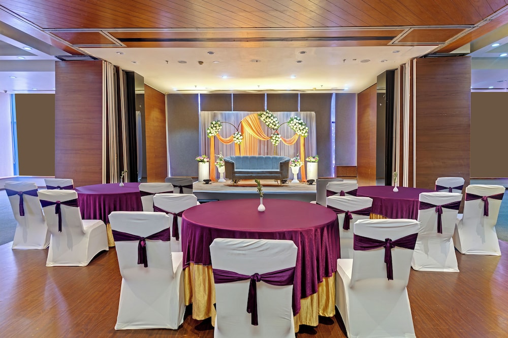 Hotel Suba Elite 35/44