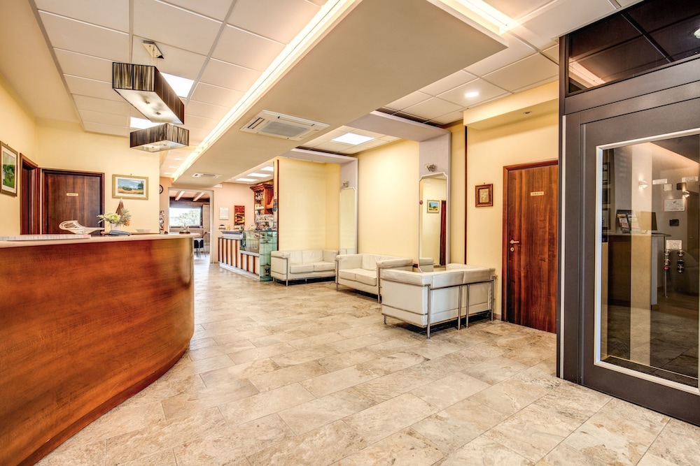 Hotel Roma Tiburtina 5/50