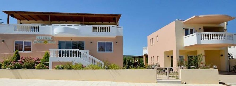 GOLDEN ROSE SUITES photo2