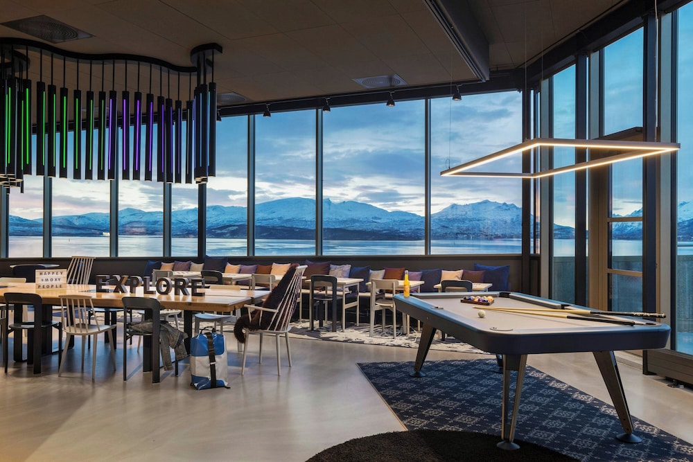 Moxy Tromso 35/48