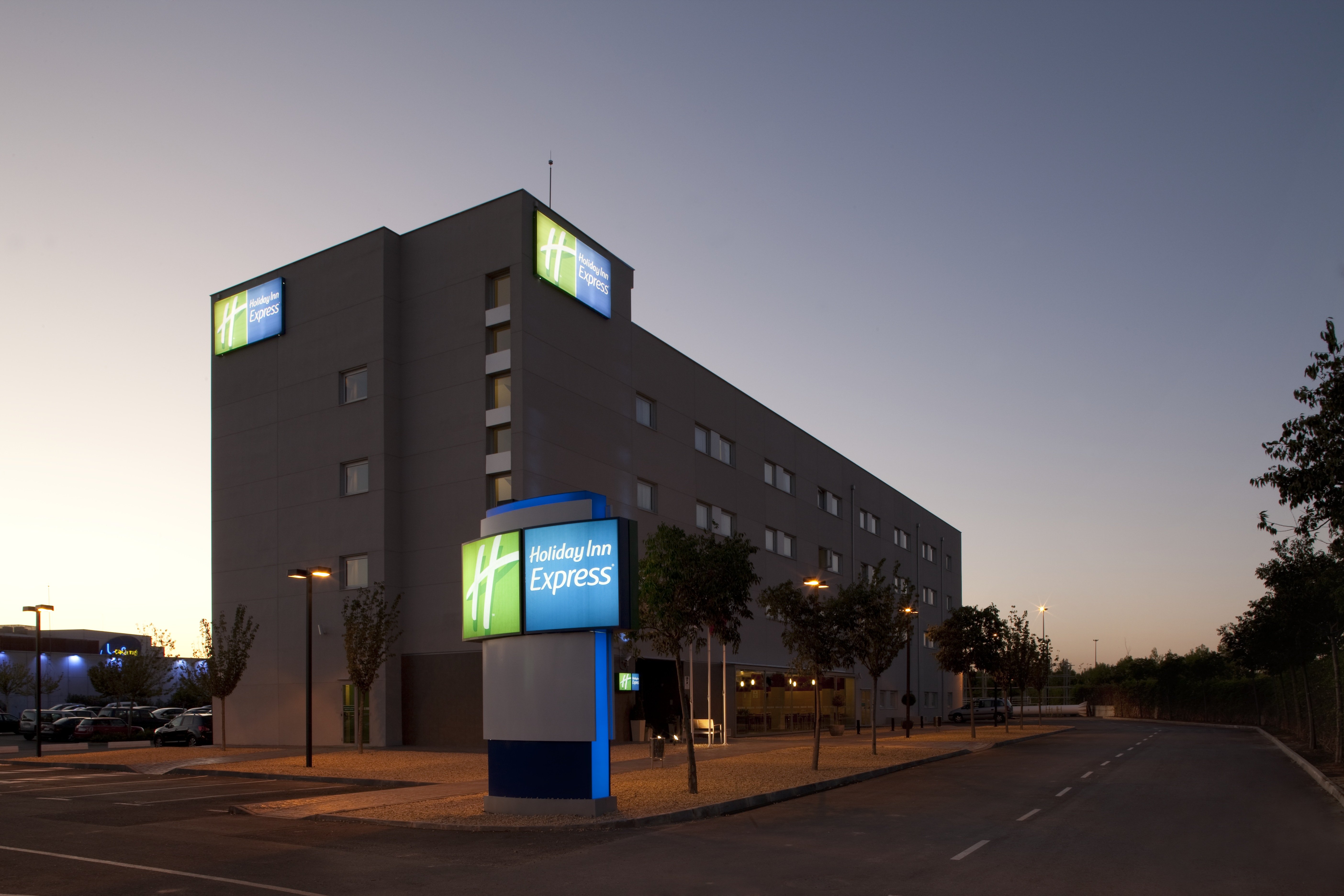 Holiday Inn Express Getafe 10/50