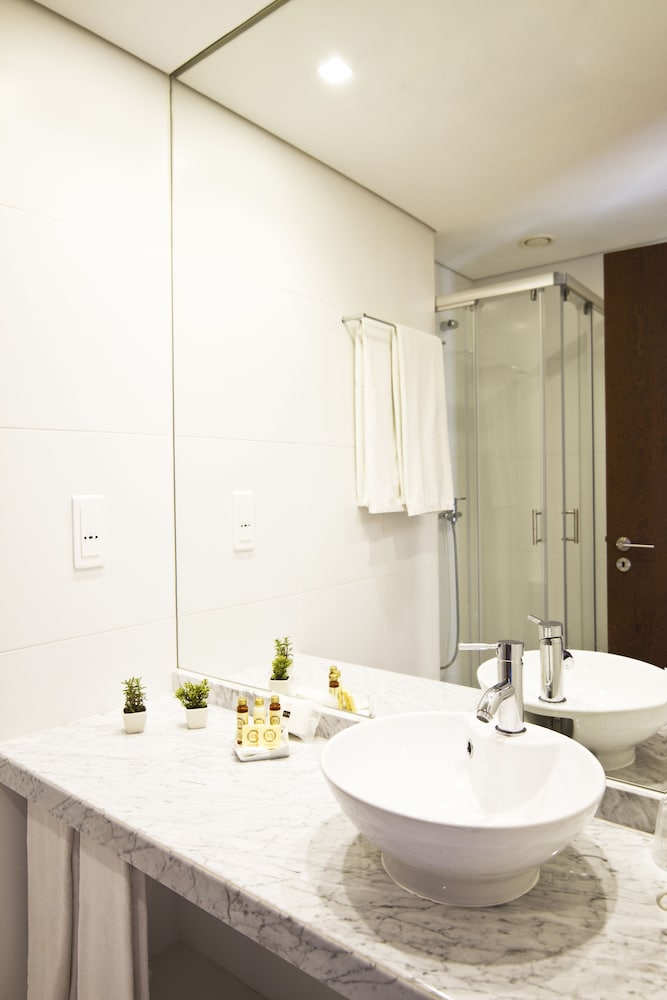 Oca Ribeira do Porto Hotel 49/50