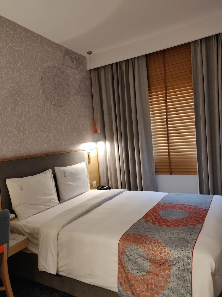 Holiday Inn Express Hyderabad Hitec City 15/76
