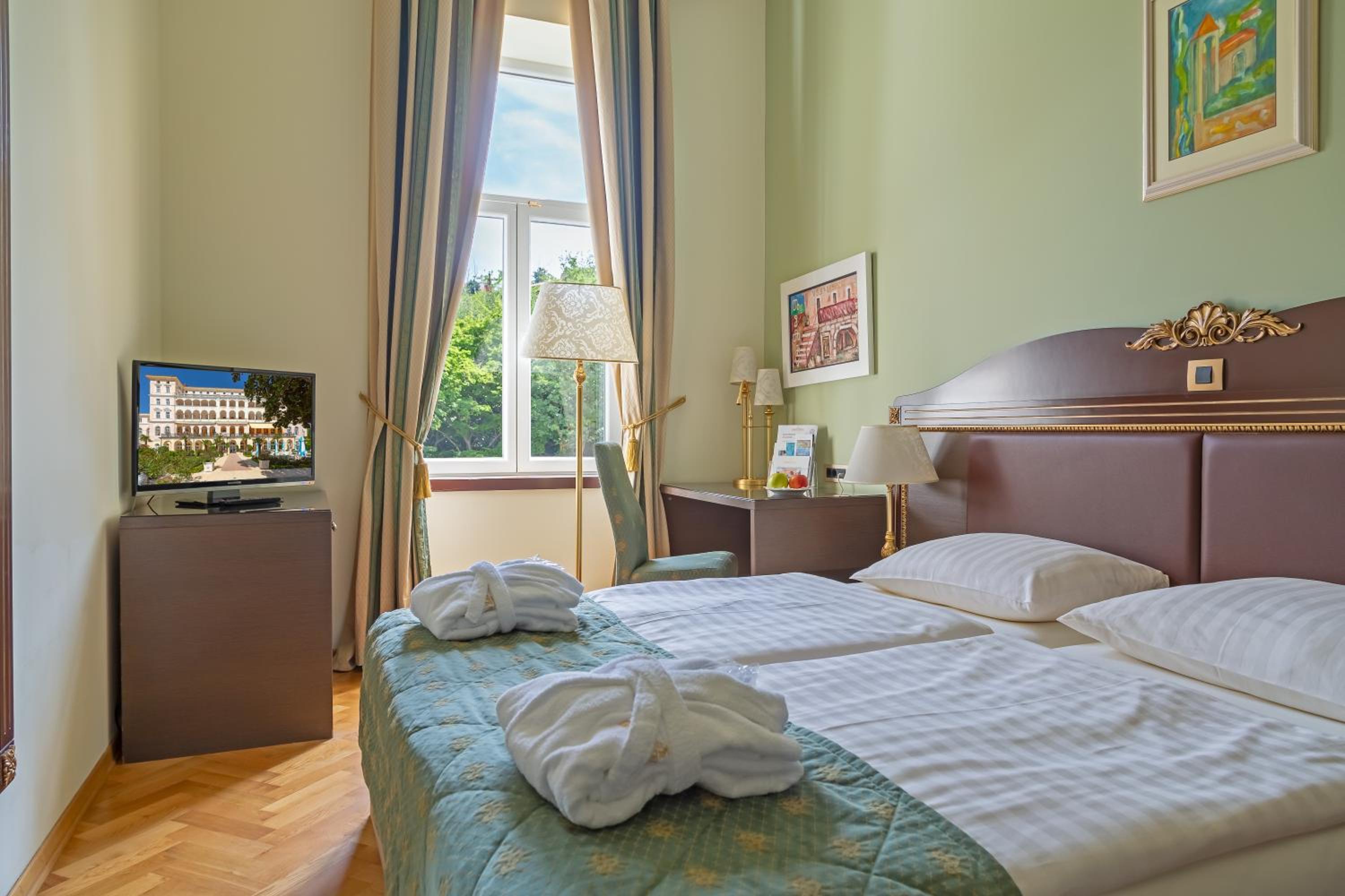 rooms