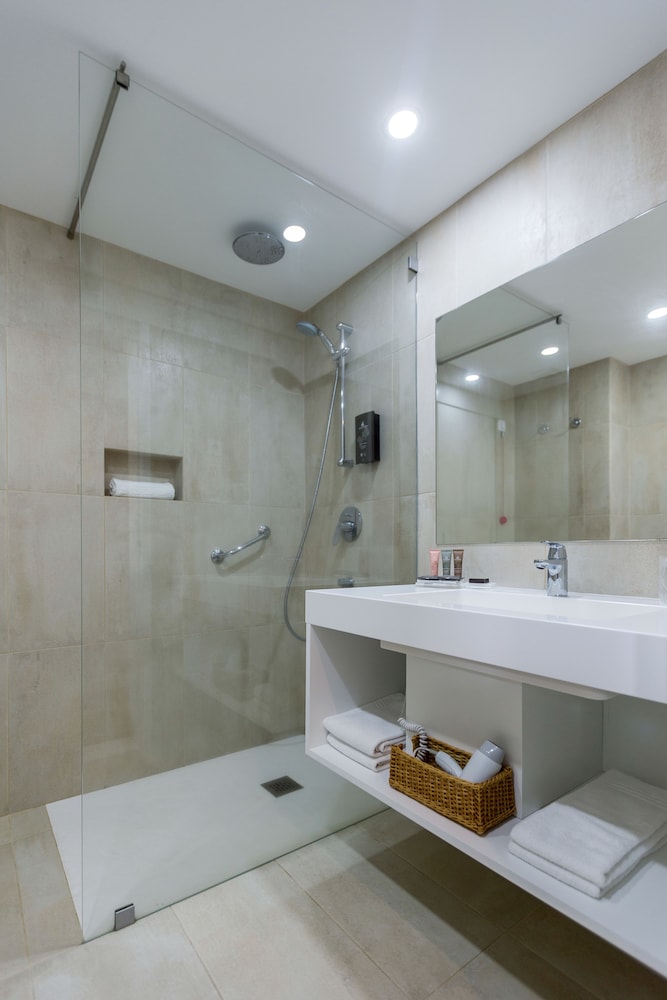 Caloura Hotel Resort 49/50