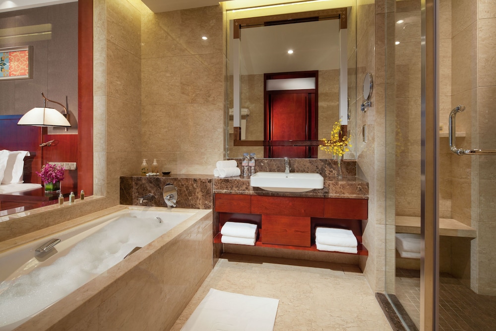 Regal Airport Hotel Xian 34/35