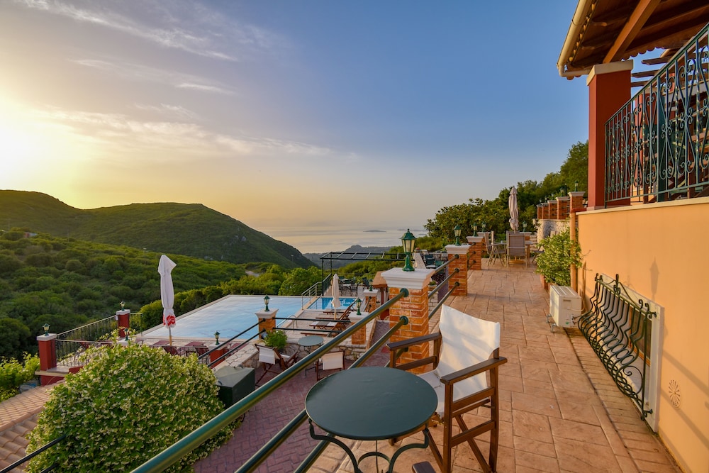 Sokraki Villas 40/50