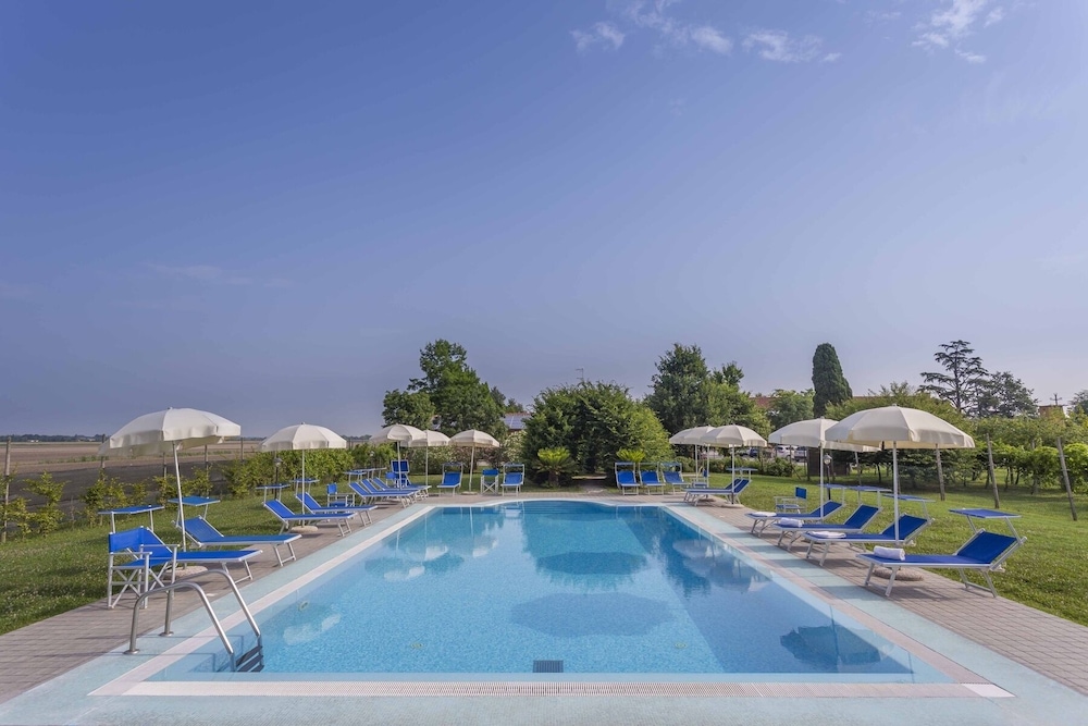 Tenuta Regina Glamping 8/17