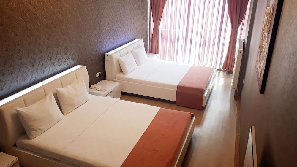 EKINCI RESIDENCE 12/47