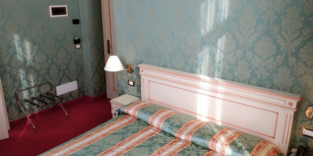 Hotel Villa Delle Palme 41/79