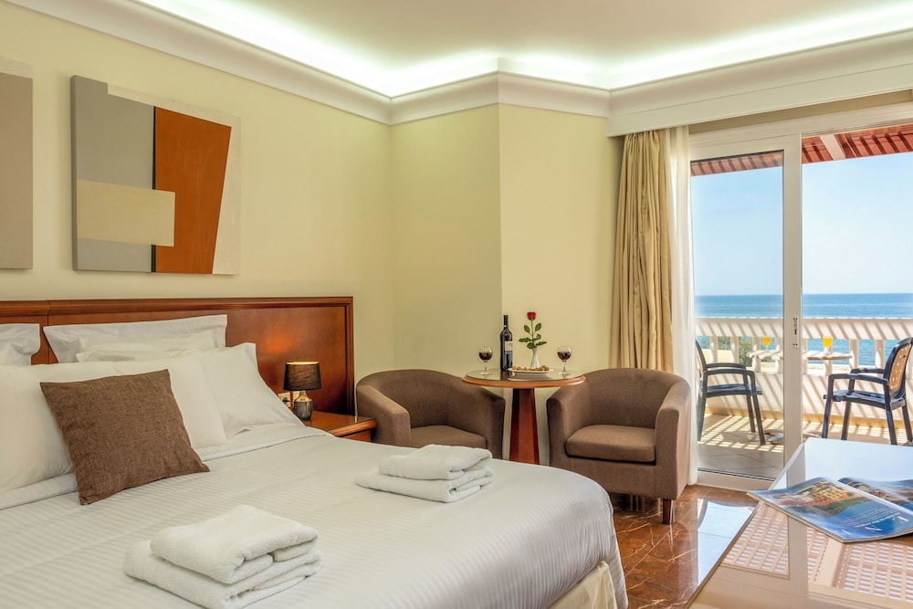 SUPERIOR, DOUBLE BED, SEA VIEW