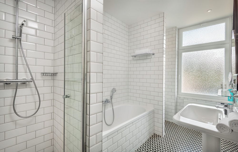 Strandhotel Ahlbeck 44/46