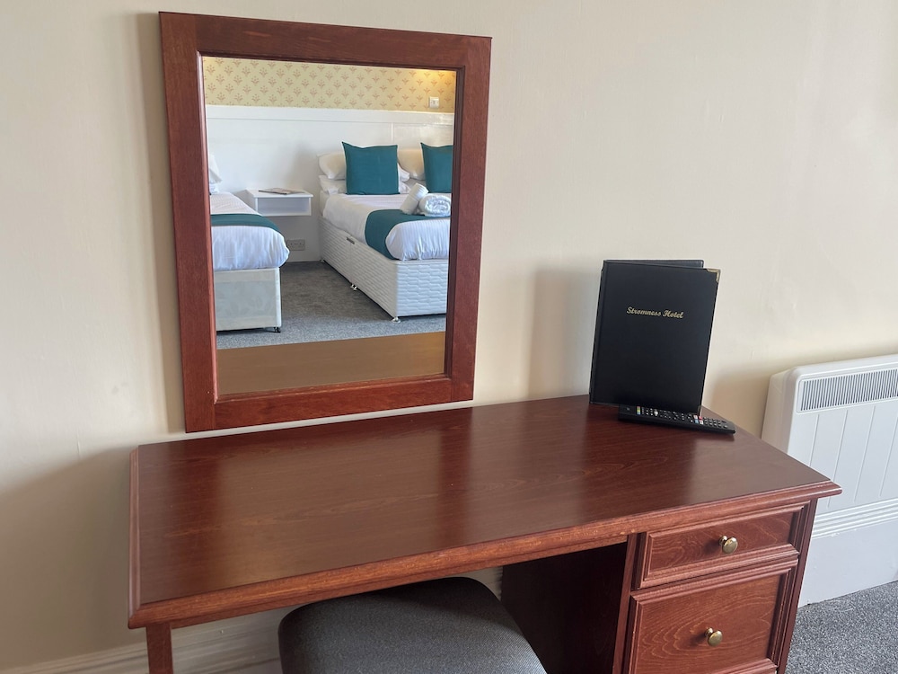 The Stromness Hotel 34/46