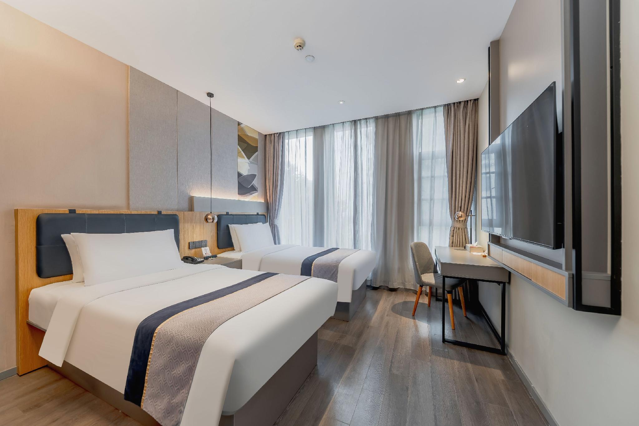 Home Inn Selected (Shanghai Raffles, North Bund) 17/42