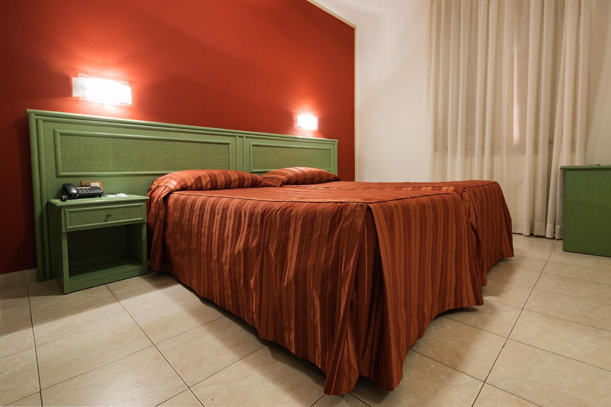 Hotel Villa Molinari 42/58
