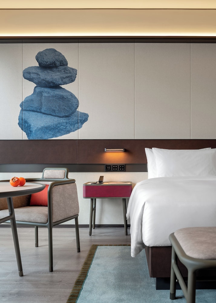 JOYA Shanghai Gubei Hotel 28/73