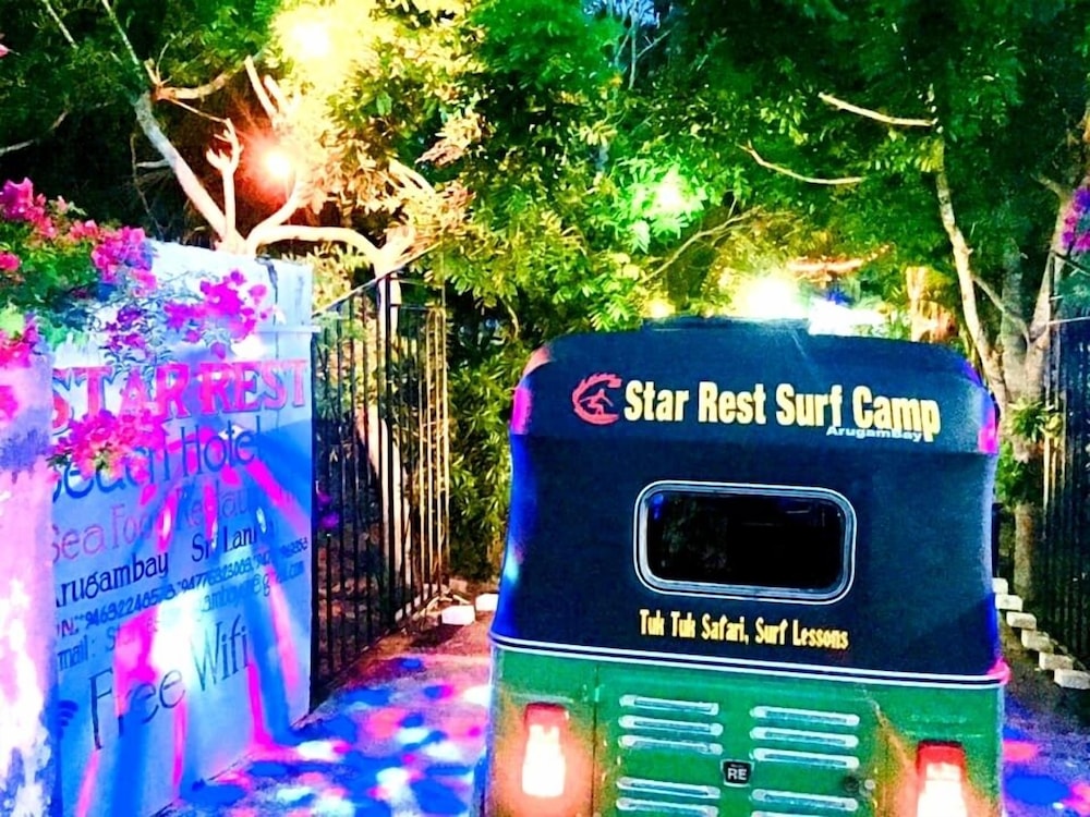 Star Rest Beach Hotel Arugambay 7/50