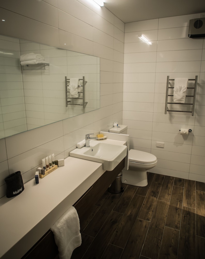 West Meadows Motel of Wanaka 26/50