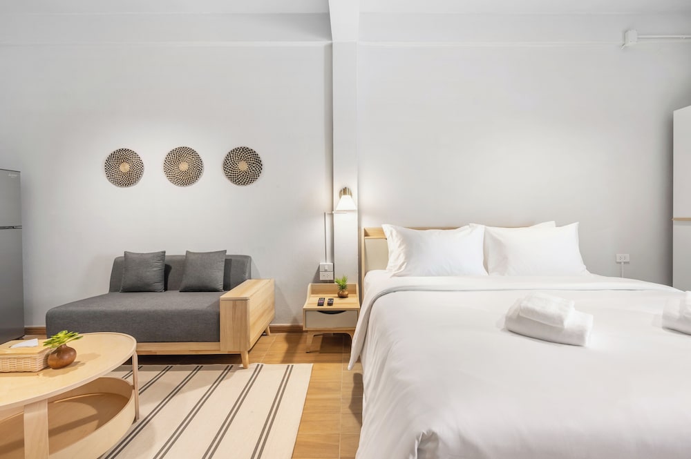 غرفة ديلوكس بسرير كينج، Hotel Wizpark Ratchada 2/2